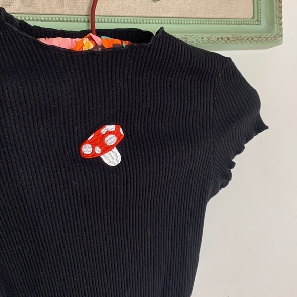 Bundle 4 piece lot women’s tops xs short sleeve shirts casual clothes - Picture 3 of 14